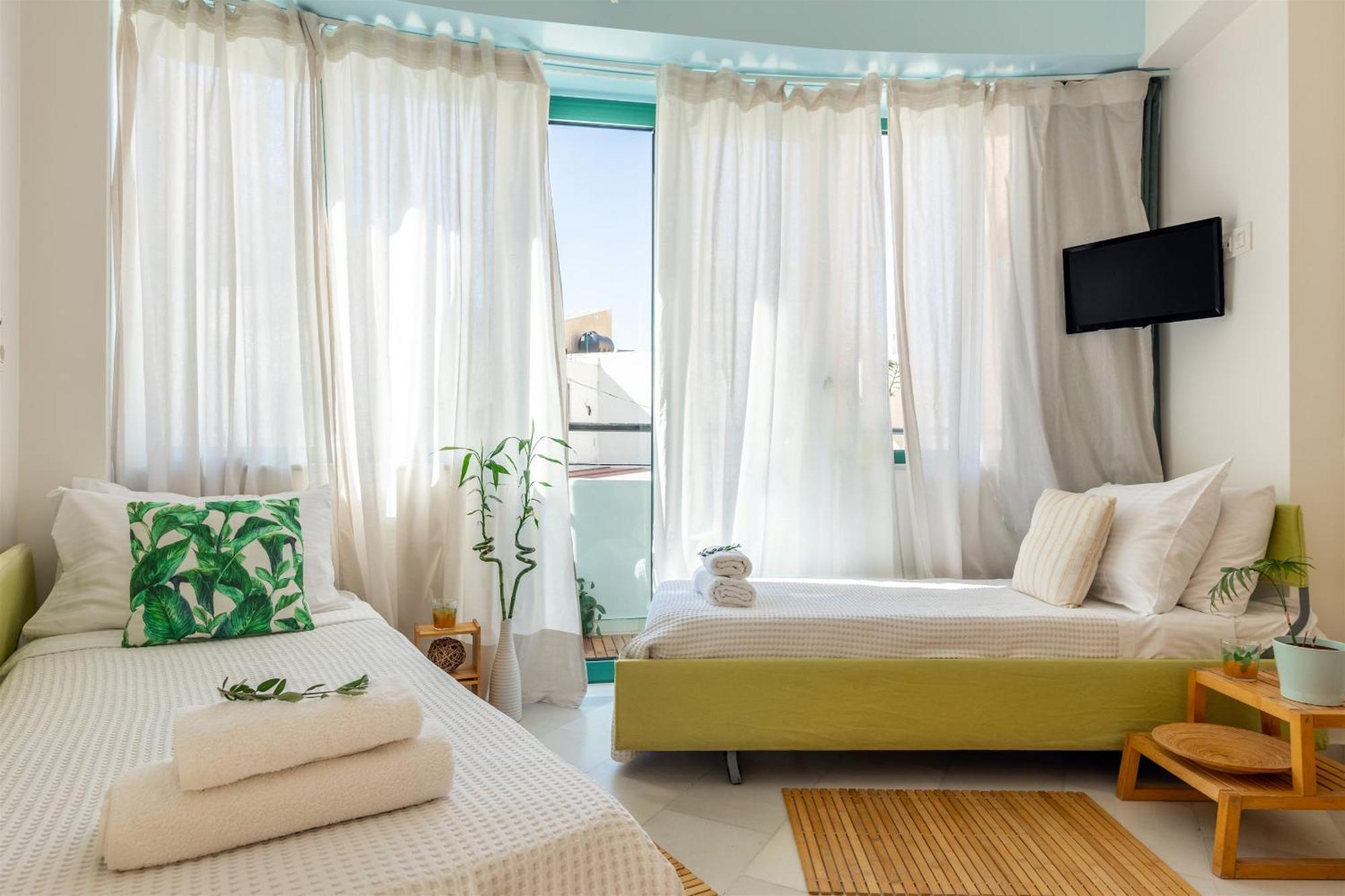 Theseus Zen Luxury - Natural Living Apartment